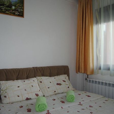 Joleski Accommodation Ohrid Bagian luar foto